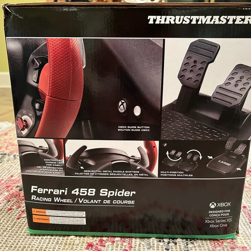 Thrustmaster - Ferrari 458 Spider racing wheel and pedals (Xbox X/S & One)